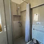 Dennys Center Duplex דירה