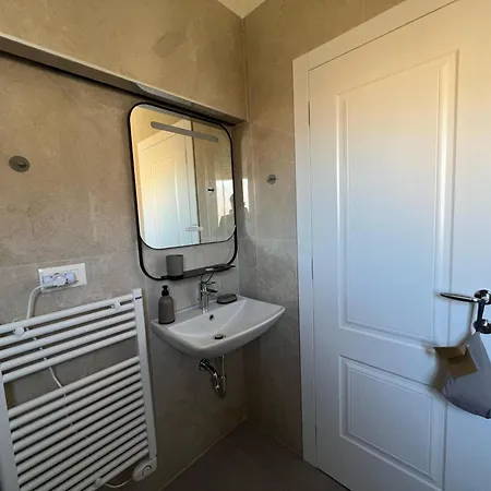 Dennys Center Duplex Апартаменты *